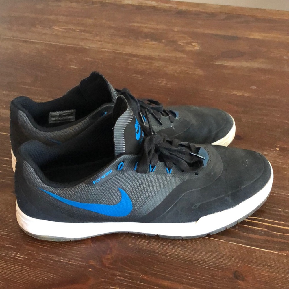 Nike Fly Wire